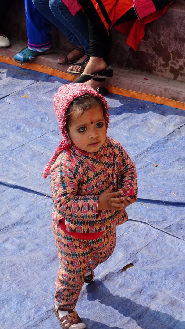La petite fille de Bedhia , fille ainée de Bijuraj